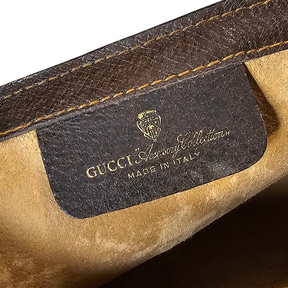 VINTAGE GUCCI CLUTCH - Picture 11 of 12